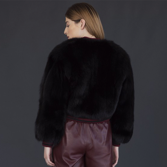 Chaqueta bomber de piel de zorro negra